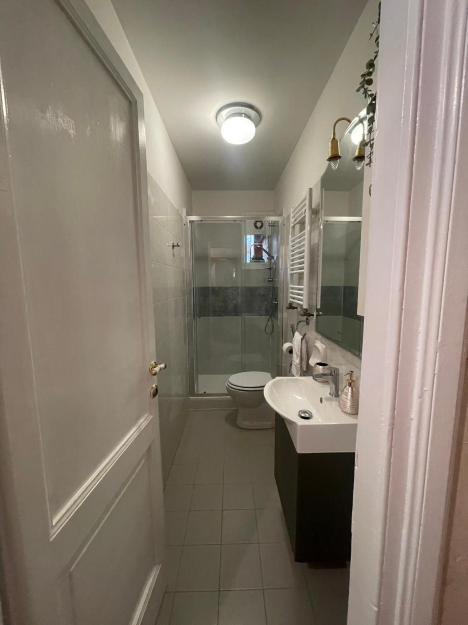 Dama Turati Apartment